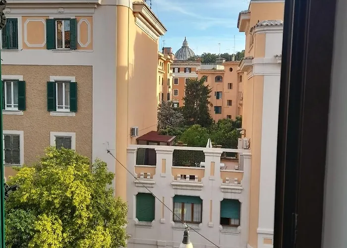 Vatican's Couette-café